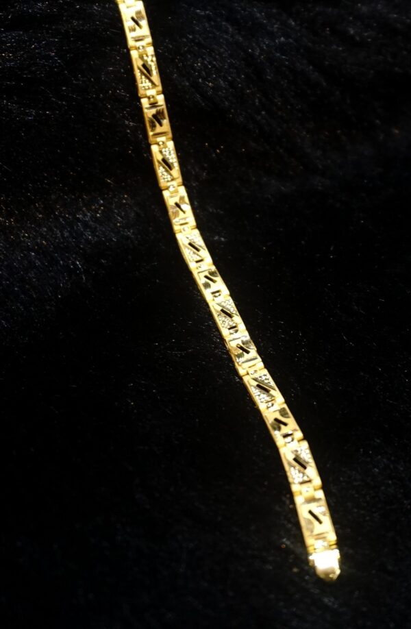 10.000 Grams